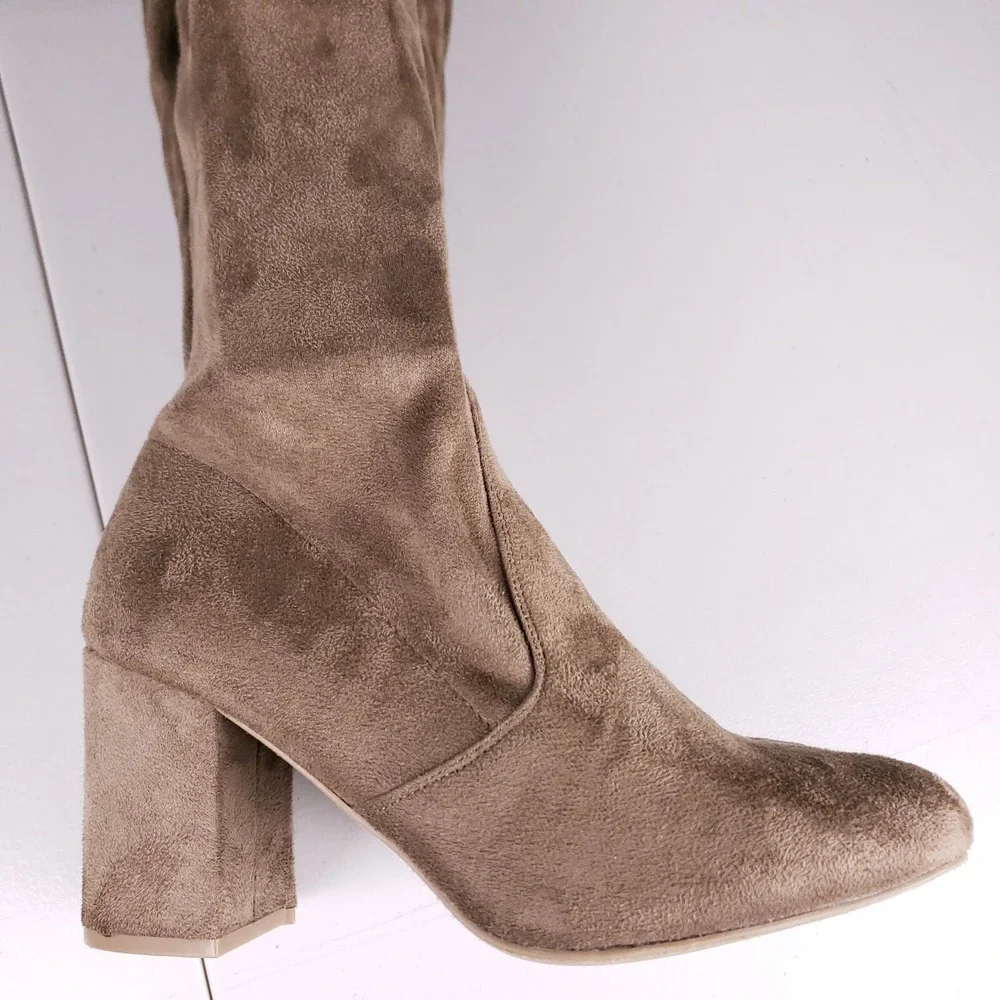 Wild Diva Over The Knee Block Heel Boots Taupe Trendy Style Sz 9 Soft‎ Girl